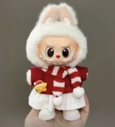 عروسک سورپرایزی لبوبو کریسمسی